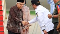 Pj Gubernur Sultra Menyambut Langsung Kedatangan Wapres RI Ma’ruf Amin dan Rombongan