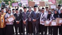Kembali bertugas, Bupati Konawe Utara Pimpin Upacara HGN 2024, dan Berikan Apresiasi dan Bantuan untuk Pendidikan