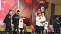 Beradu Visi Misi dan Program Kerja Debat Terbuka Pilkada Bone, Beramal Komitmen infrastruktur Jalan Kota dan Desa