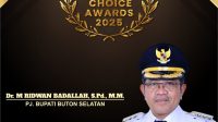 Inspiratif, Pj Bupati Buton Selatan Ridwan Badallah Dianugerahi Penghargaan Figur Inspiratif 2025