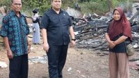 Anggota DPRD Andi Heryanto Bausad Peduli, Turun Santuni Korban Kebakaran di Tonra