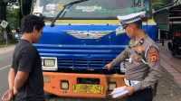 Bermuatan ODOL, Supir ini Dapat Tilang dari Satlantas Polres Bone