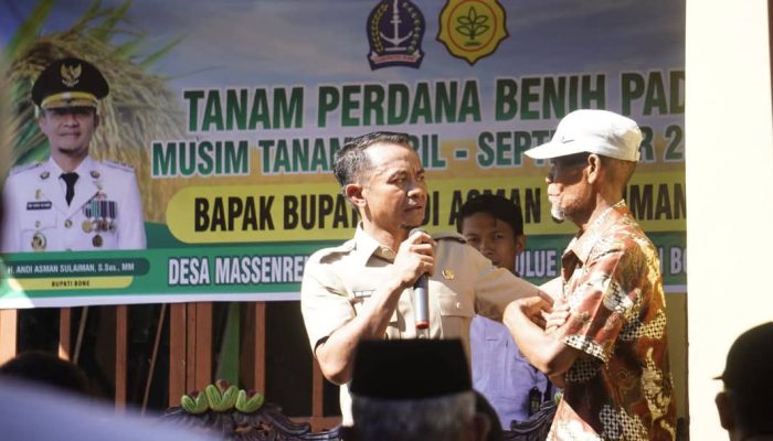 Petani Resah Gabah tidak Diangkut Bulog, Bupati Bone Lakukan Langkah Cepat 