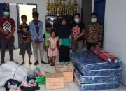 Mengharukan, Enam Anak Yatim Piatu Bertahan Hidup dengan Memancing Ikan