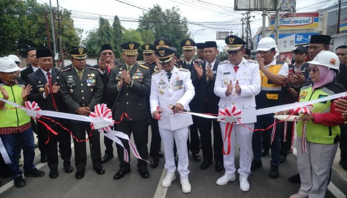 Puluhan Tahun Rusak, Jalan Andi Malla Kini Mulus Berkat Terobosan Bupati Bone