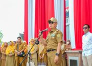 Gubernur Sultra di Hadapan Guru dan Ratusan Pelajar SMKN 2 Kendari