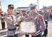 Penuh Kejutan, Kapolres Bone Sematkan Penghargaan Spesial di HUT Lantas Bhayangkara ke-70