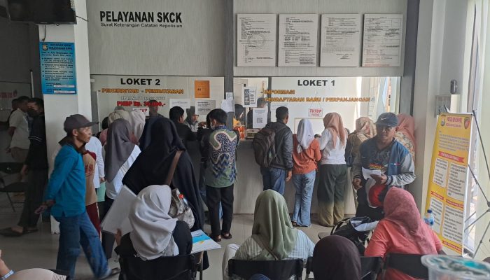 Tak Ingin Honorer Kesulitan, Polres Bone Tambah Kuota SKCK Hingga 400 Pemohon per Hari