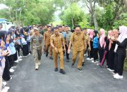 Bupati Andi Asman Tuntaskan Proyek Jalan Rp 25 Miliar di Kajuara, Warga Minta Mutu Aspal Diawasi