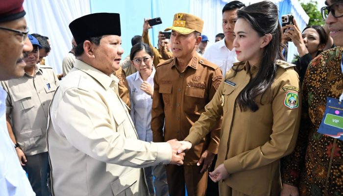 Gubernur Sultra Hadiri Peresmian 166 Sekolah Rakyat, Presiden Tekankan Kolaborasi Pusat–Daerah Putus Rantai Kemiskinan