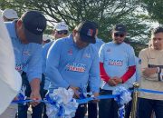 Sekda Kolaka Resmi Buka Jalan Sehat HUT ke-50 Perumda Aneka Usaha Kolaka