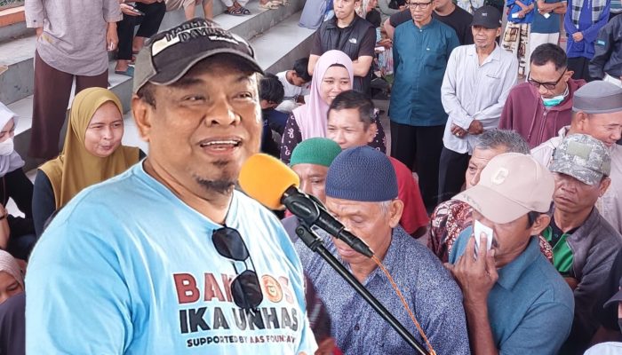 IKA Unhas Gelar Bakti Sosial Dua Hari di Bone