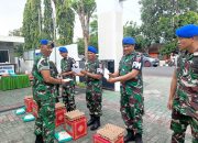Jelang Idul Fitri 1447 H, Dansubdenpom Bantaeng Beri THR dan Bingkisan untuk Personel