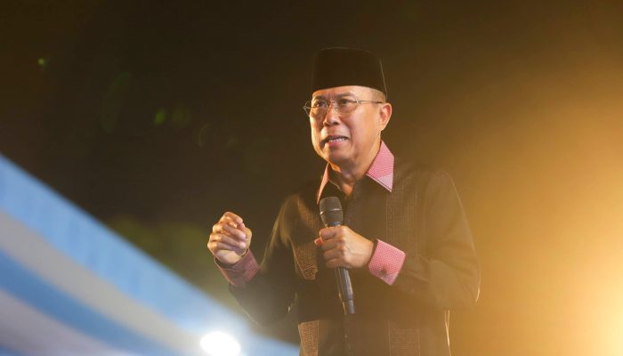 Gubernur Sultra dan KASAU Tinjau Stan Pameran HUT ke-62 Sultra