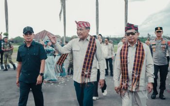 Gubernur Sultra Sambut Kedatangan Tiga Menteri RI di Bandara Halu Oleo