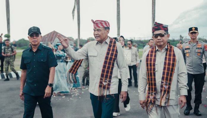Gubernur Sultra Sambut Kedatangan Tiga Menteri RI di Bandara Halu Oleo