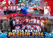 Pesta Rakyat Pesisir 2026 Bone Diserbu Ribuan Warga, Karnaval Budaya Bajoe Diikuti 41 Peserta