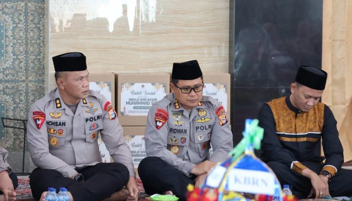 Maulid Nabi di Mako Brimob Sulsel, 100 Paket Sembako Disalurkan ke Warga